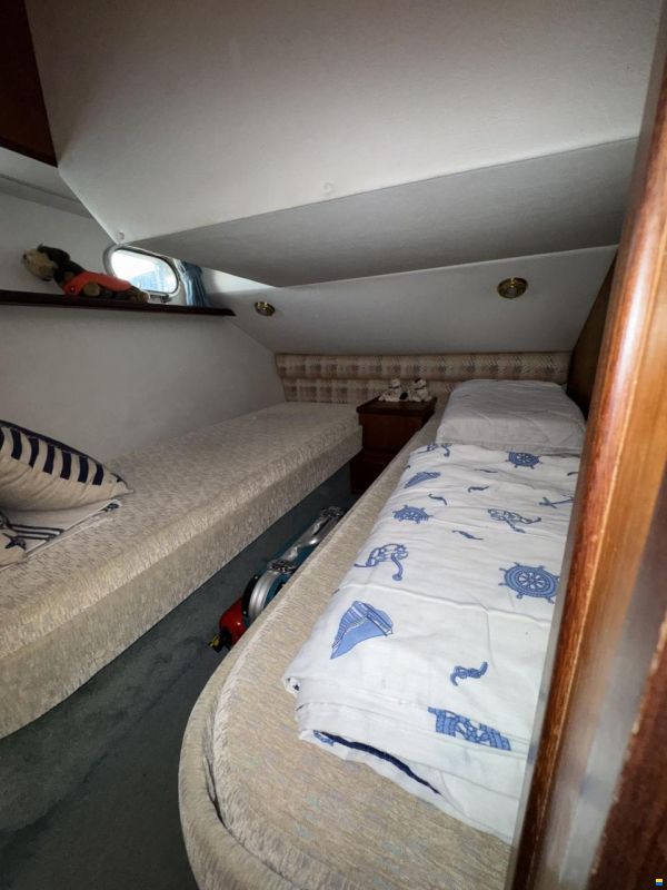 Fairline Corsica