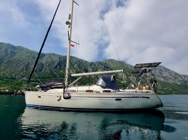 Bavaria 42