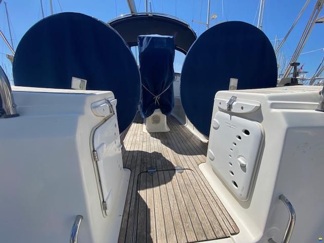 Bavaria 42