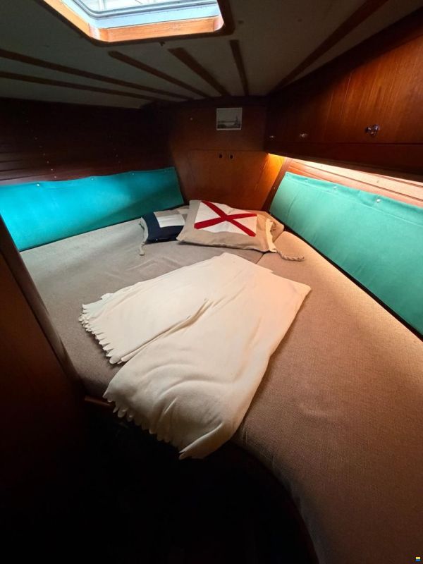 Beneteau First 42