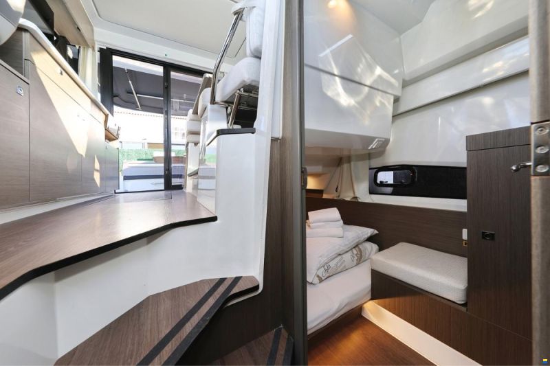 Jeanneau Merry Fisher 1095