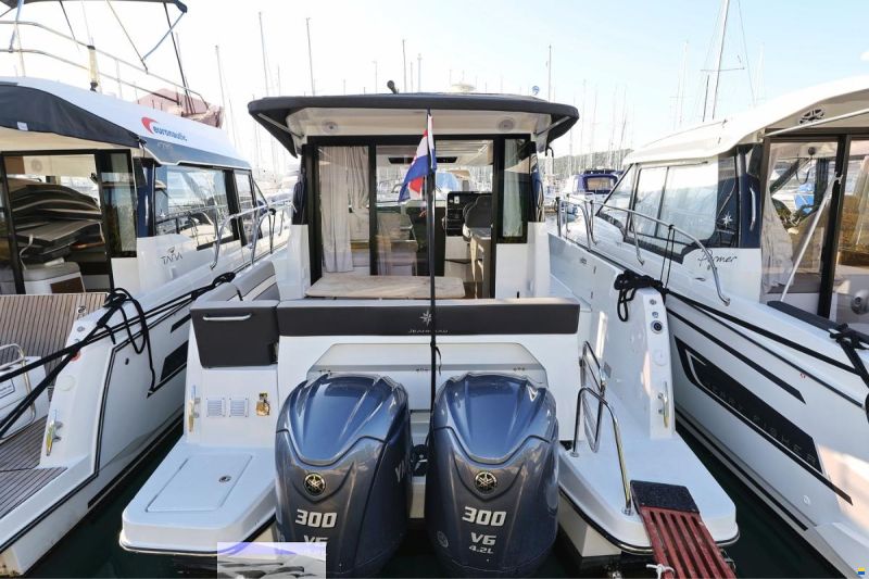 Jeanneau Merry Fisher 1095