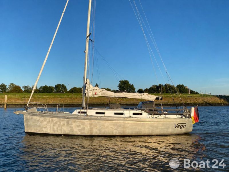 Asante 1100 Hubkiel