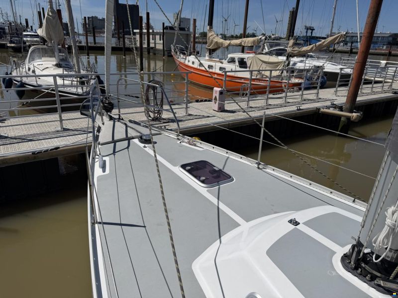 Asante 1100 Hubkiel