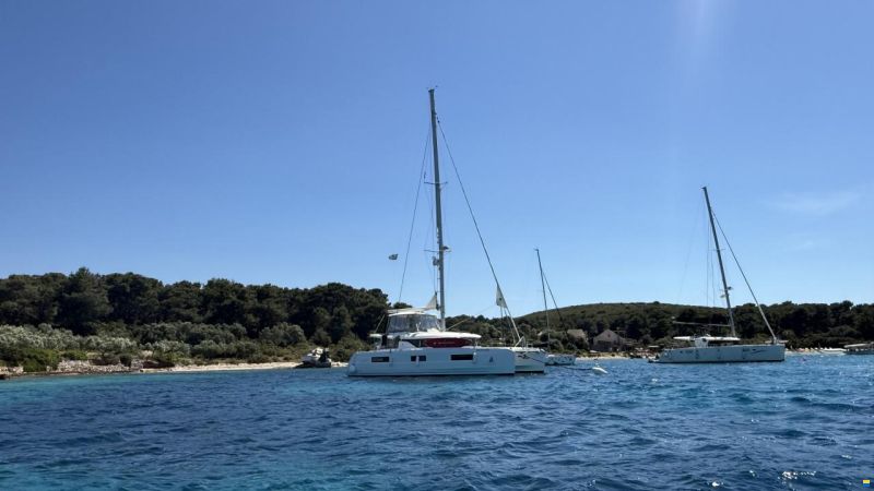 Lagoon 46