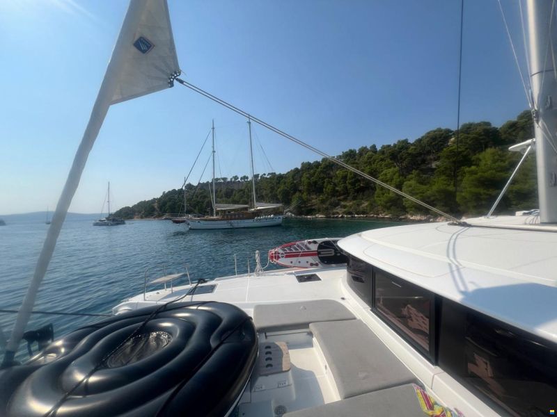 Lagoon 46