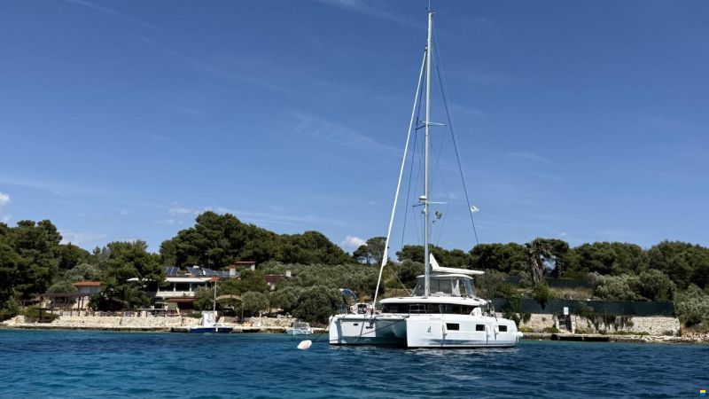 Lagoon 46