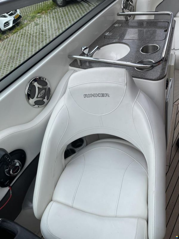 Rinker 296 Captiva