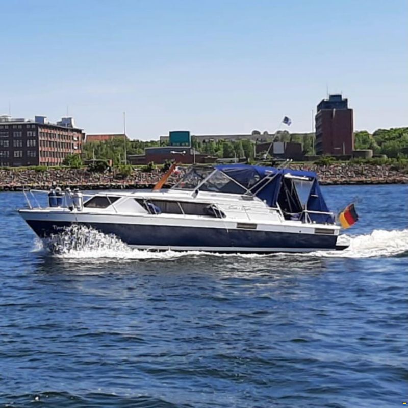 Chris Craft Express Cruiser 30