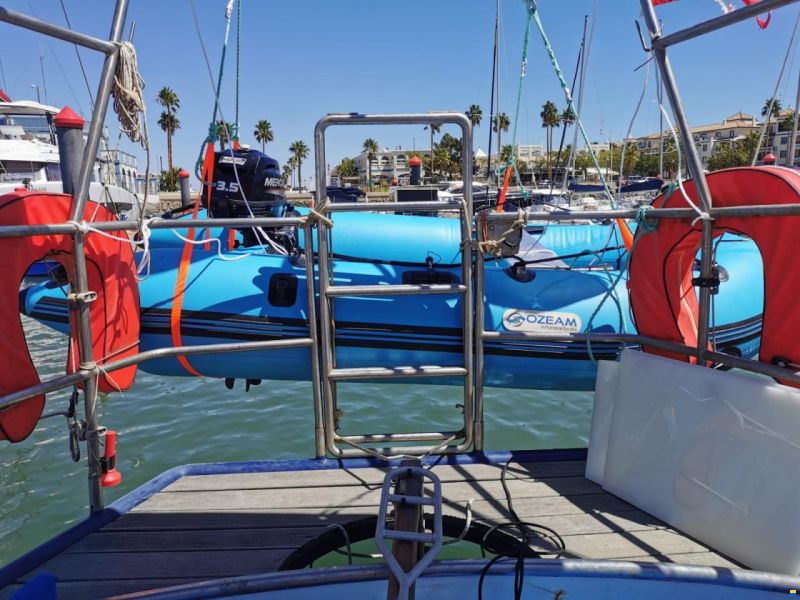 Gibert Marine Chatam 33