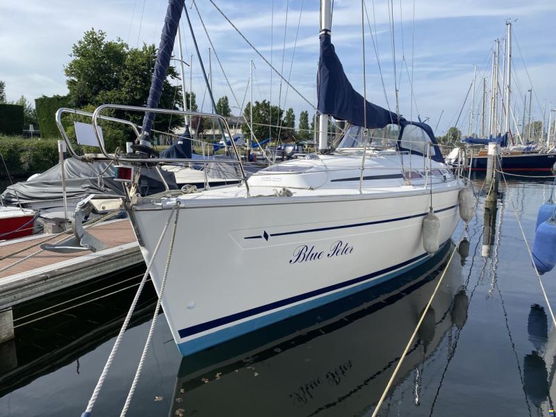 Bavaria 32