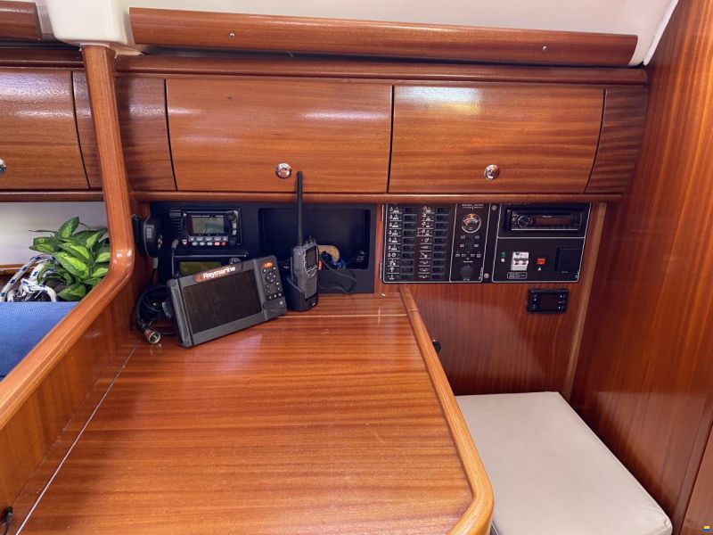 Bavaria 32