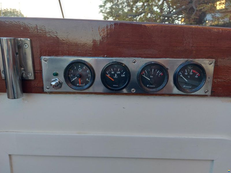 Open launch motorboot