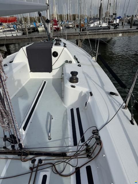 FarEast 28R