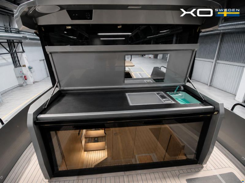 XO Boats EXPLR 44