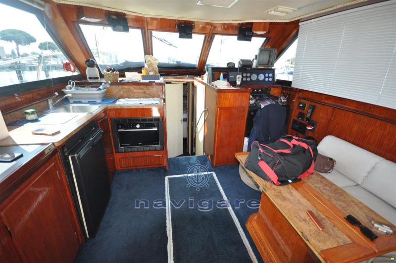 Hatteras 38 SF