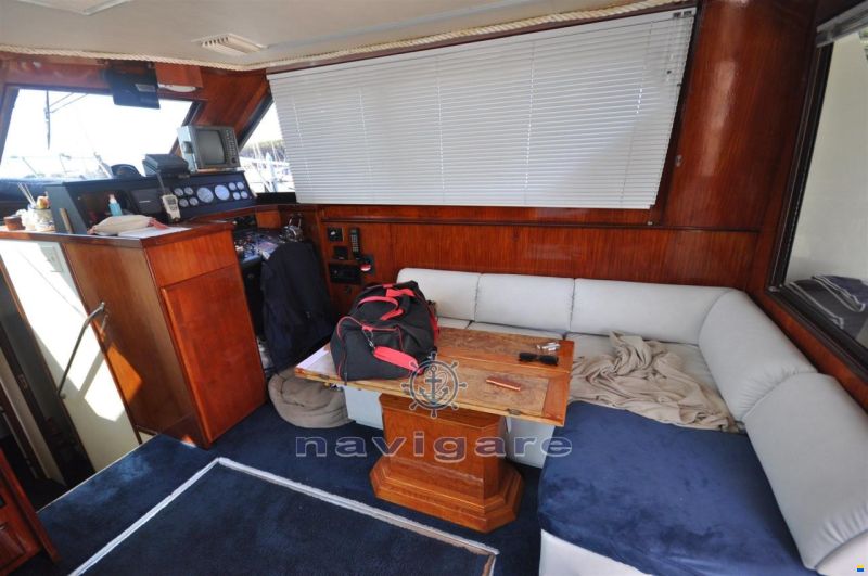 Hatteras 38 SF