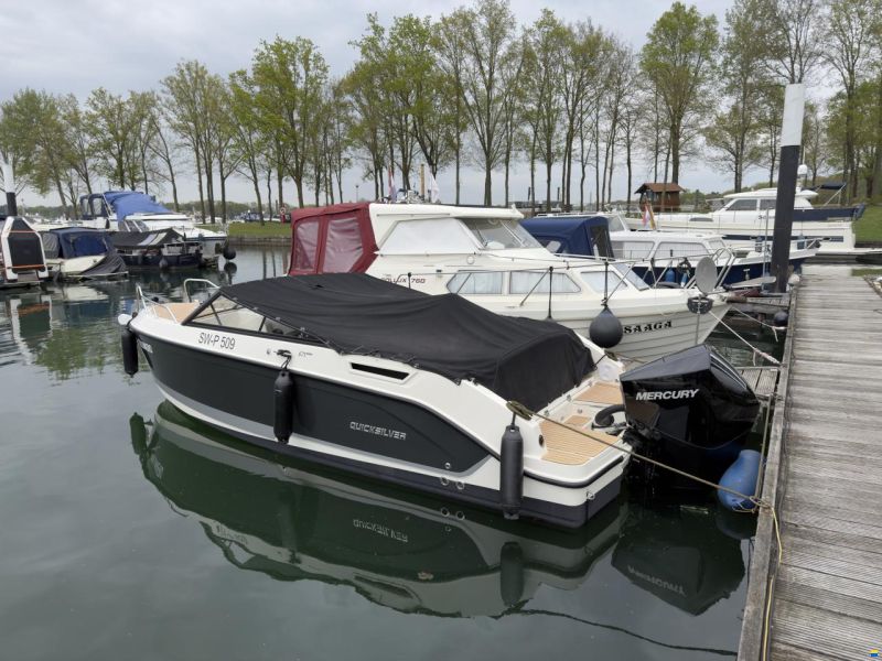 Quicksilver 675  Activ Cruiser