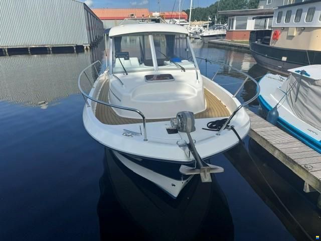 Beneteau antaris 760