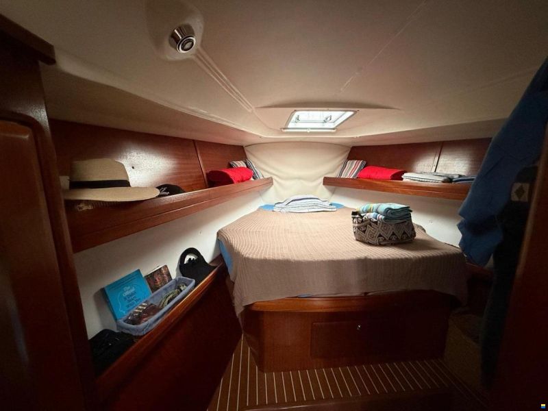 Bavaria 42