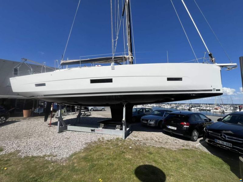 Dufour 430 - 2022