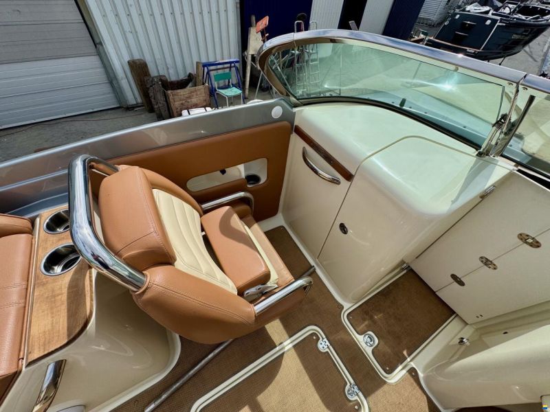 Chris Craft Launch 25