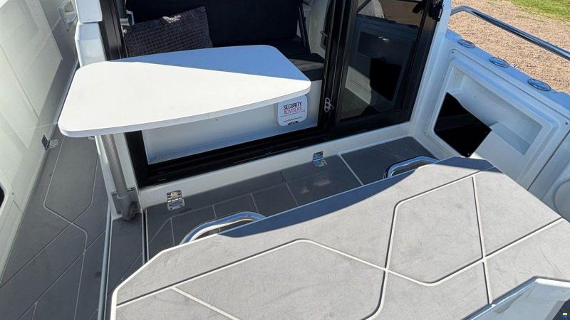 Quarken 27 Cabin