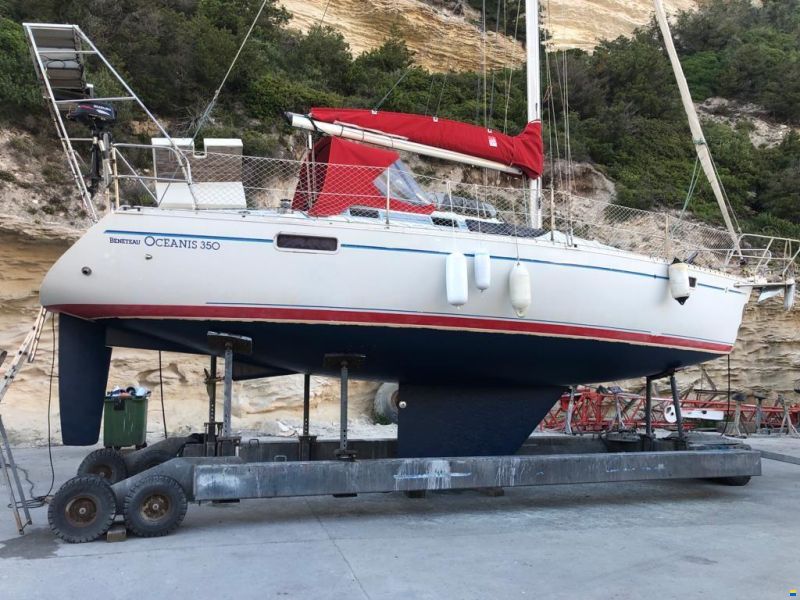 Beneteau Oceanis 350