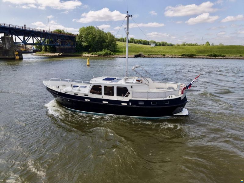 Monty Bank Kotter 41 AK Cabrio