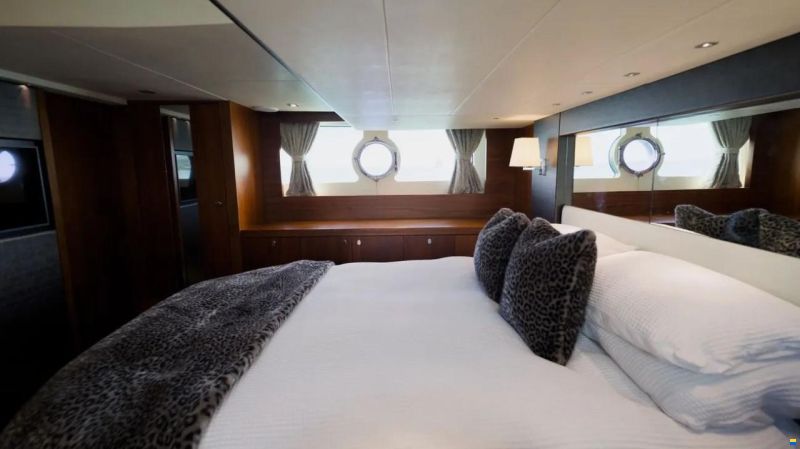 Sunseeker San Remo