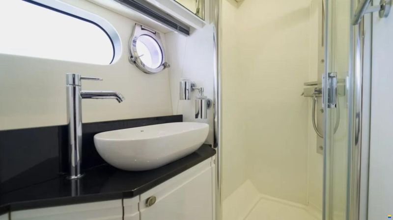 Sunseeker San Remo