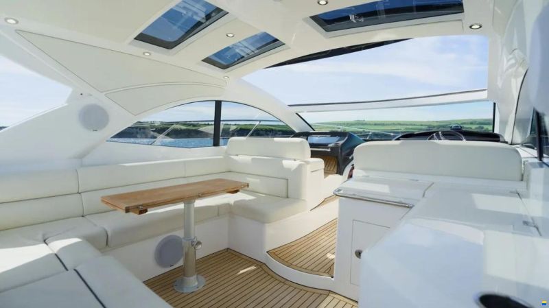 Sunseeker San Remo
