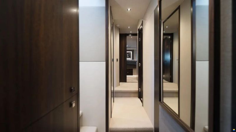 Sunseeker 76 Yacht