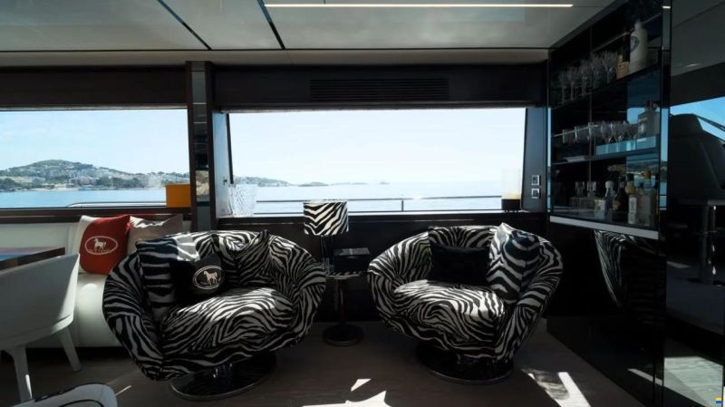 Sunseeker 76 Yacht