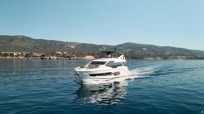 Sunseeker 76 Yacht