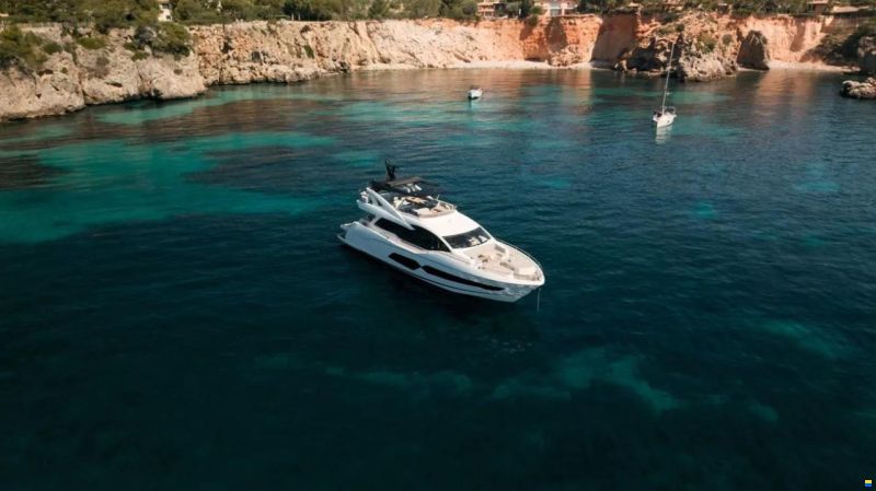 Sunseeker 76 Yacht