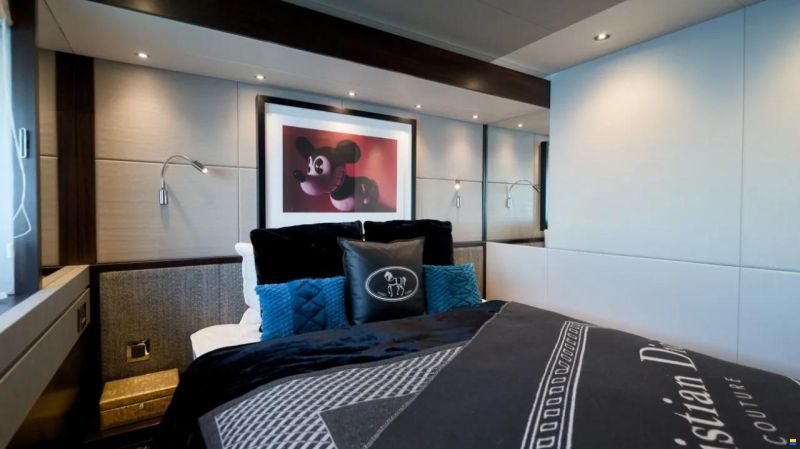 Sunseeker 76 Yacht