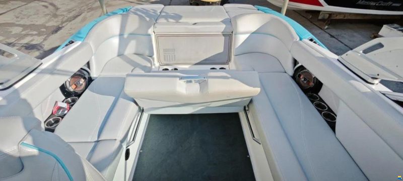MasterCraft XT23 | 2018 | blanc - Kahuna Blue
