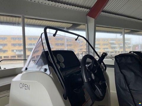 Quicksilver 555 Open med Mercury F100 EF
