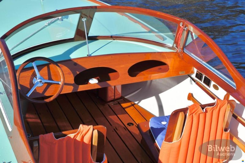 Alloy Yachts Realloy Pilen