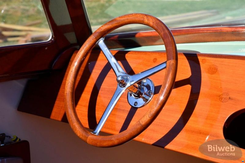 Alloy Yachts Realloy Pilen