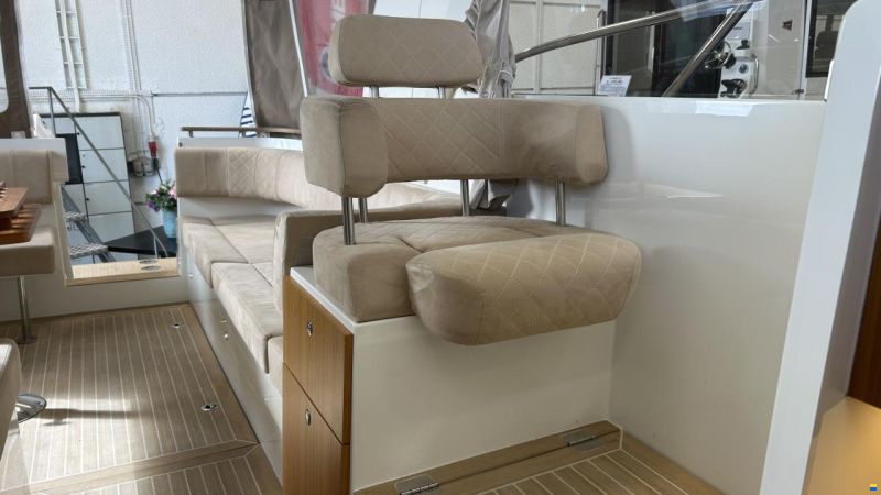 Marex 310 Suncruiser