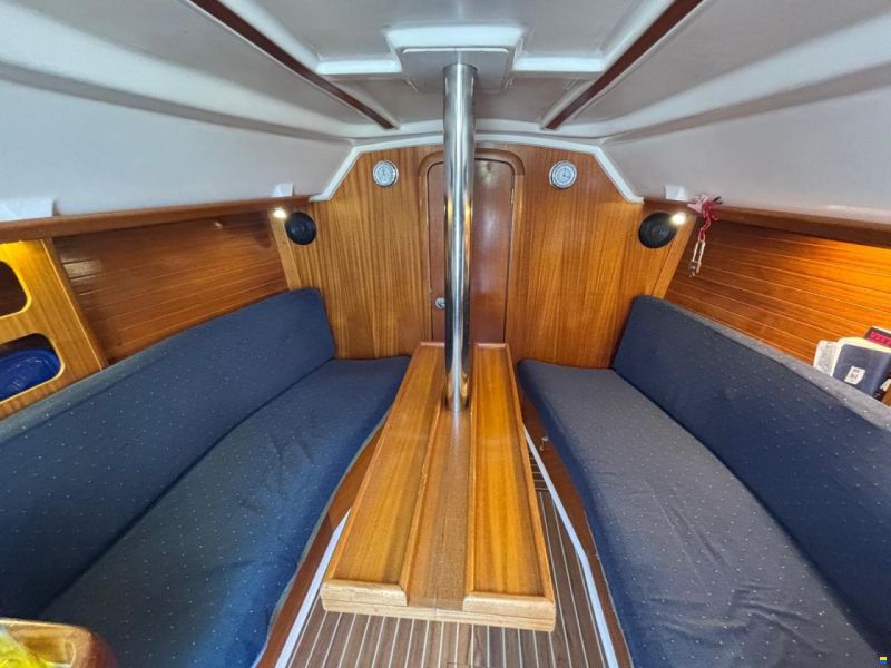 Dufour 30 CLASSIC
