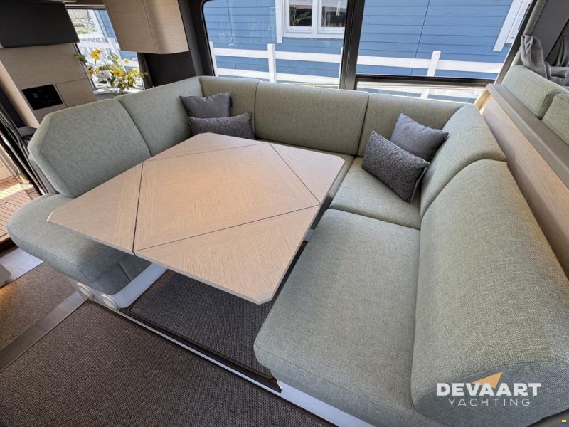 Nimbus 495 Flybridge