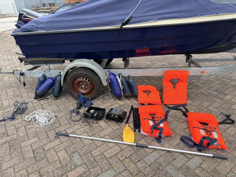 Onbekend Stabiele Motorboot Sloep