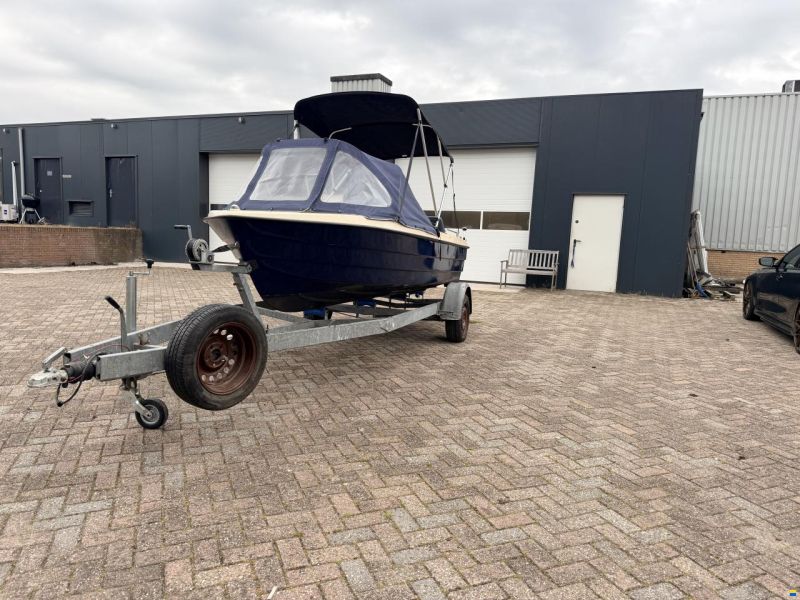 Onbekend Stabiele Motorboot Sloep