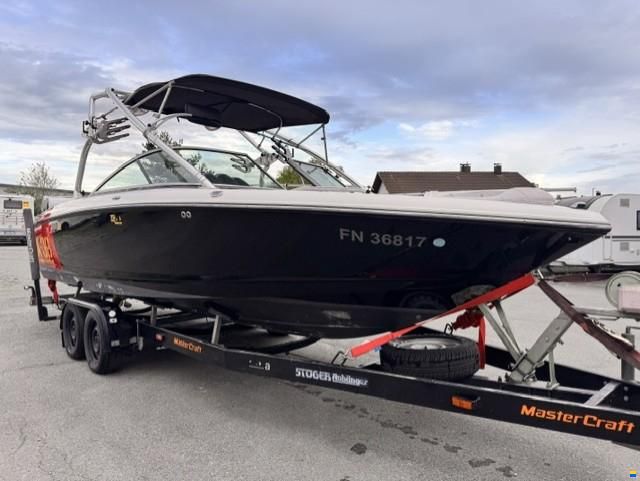 MasterCraft X30 Wakeboard Motorboot und 630 Std.