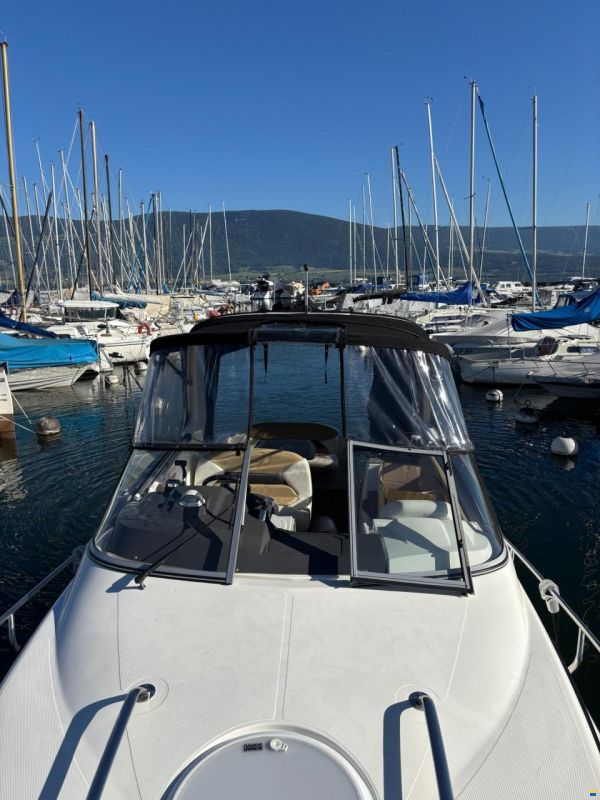 Larson Cabrio 857