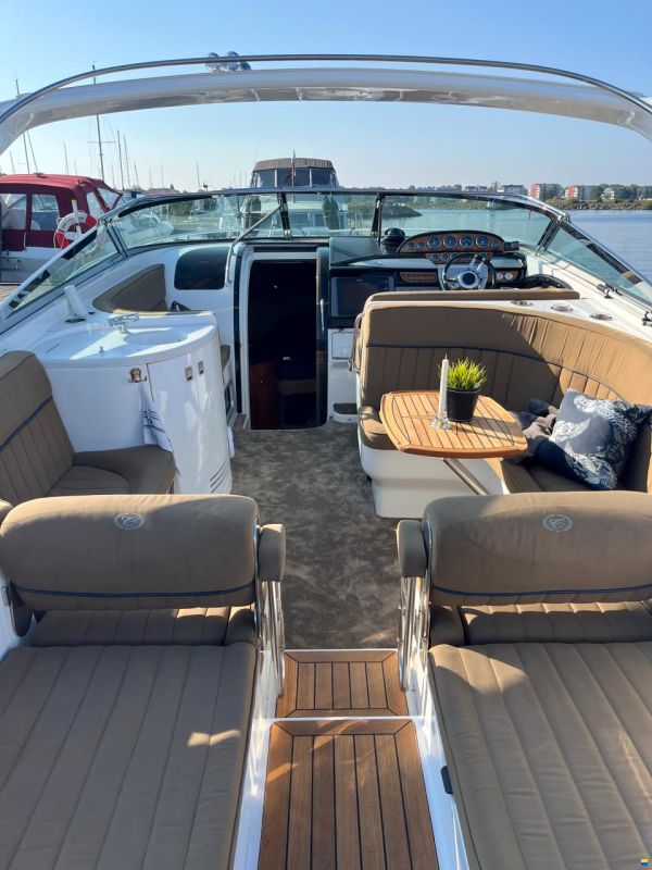 Cobalt 360 Performance Cruiser
