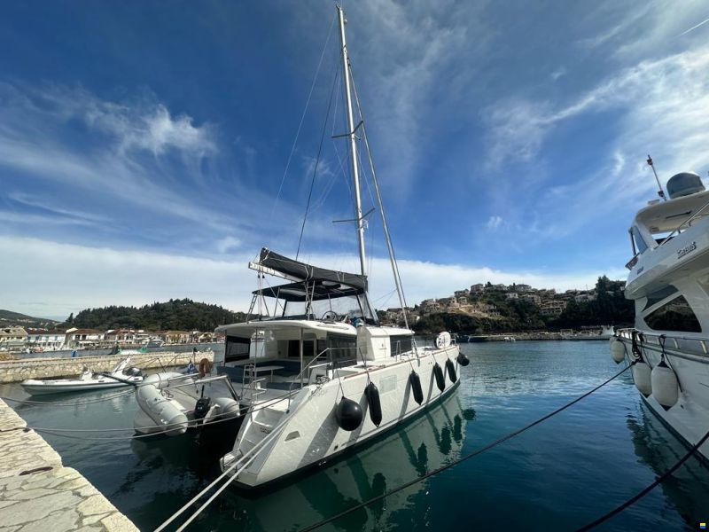 Lagoon 450F